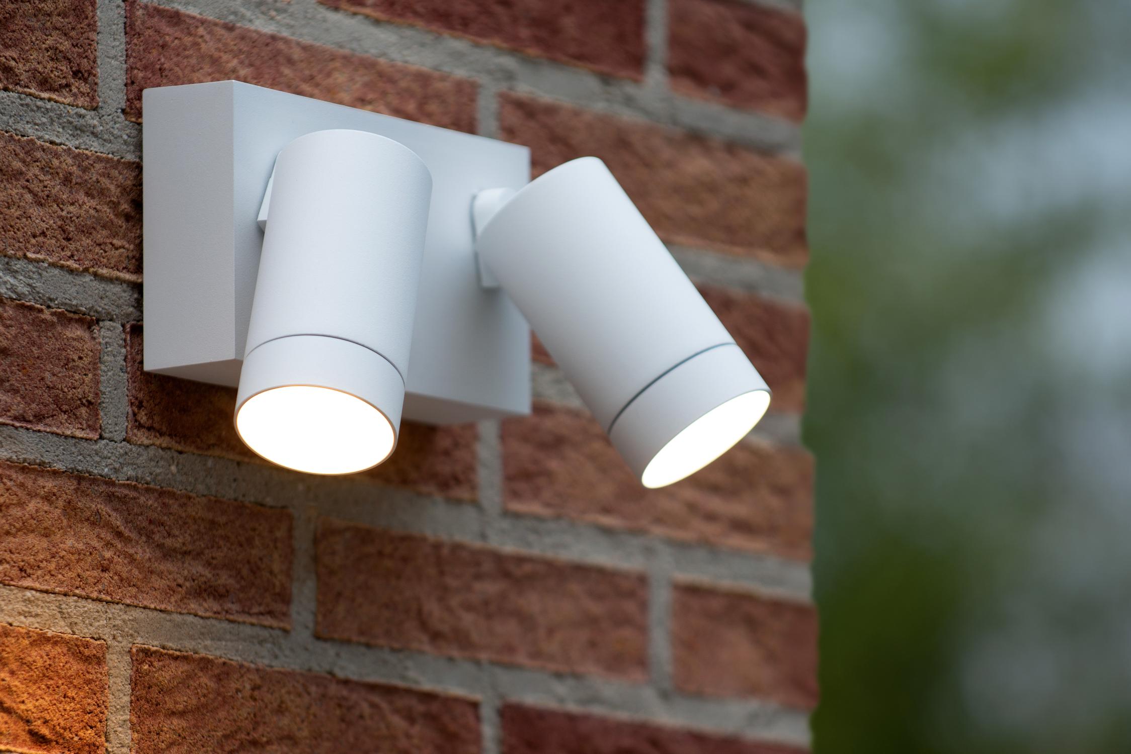 TAYLOR - Wandspot / Wandlamp Binnen/Buiten - 2xGU10 - IP54 - Bewegingssensor - Wit
