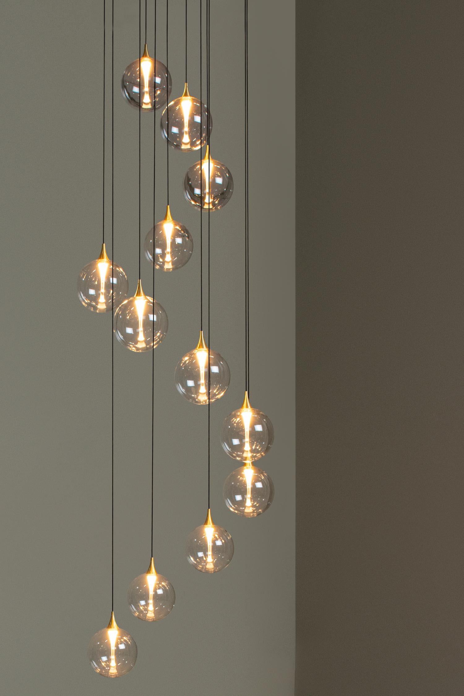 GISELA - Hanglamp - Ø 61 cm - LED Dimb. - 12x3,5W 2700K - Geschikt voor vide en hoge plafonds - Transparant