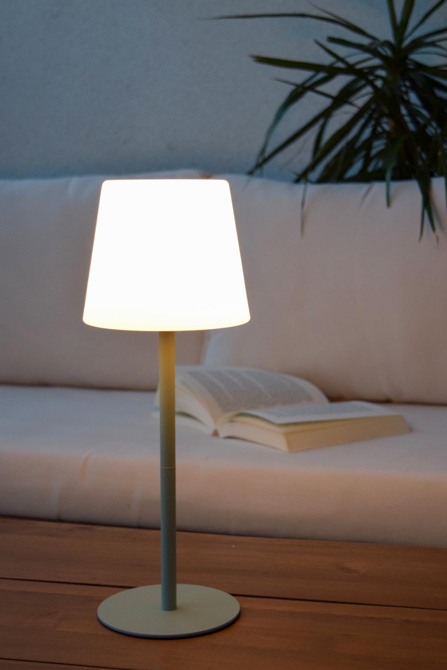 TYON - Oplaadbare Tafellamp Binnen/Buiten - Accu/Batterij - LED Dimb. - 1x2W 2700K - IP65 - Groen