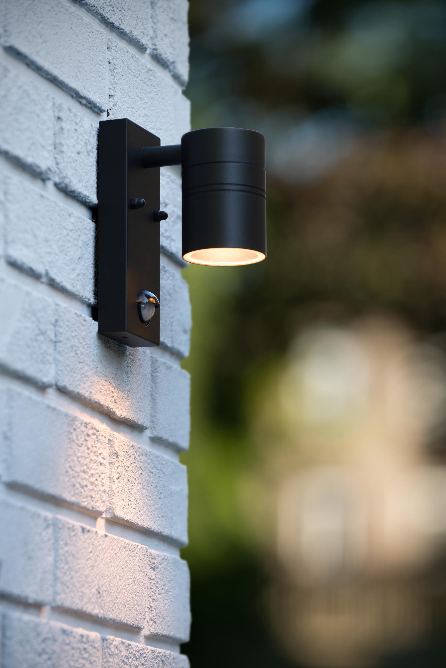 ARNE-LED IR - Wandspot / Wandlamp Binnen/Buiten - Ø 6,3 cm - LED - GU10 - 1x5W 2700K - IP44 - Beweging & dag/nacht sensor - Zwart