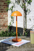 JOY - Oplaadbare Tafellamp Binnen/Buiten - Accu/Batterij - Ø 12 cm - LED Dimb. - 1x1,5W 3000K - IP54 - Oranje