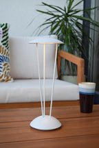 RENEE - Oplaadbare Tafellamp Binnen/Buiten - Accu/Batterij - Ø 12,3 cm - LED Dim to warm - 1x2,2W 2700K/3000K - IP54 - Met draadloos oplaadstation - Wit