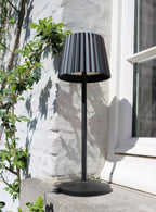 JUSTINE - Oplaadbare Tafellamp Binnen/Buiten - Accu/Batterij - LED Dimb. - 1x2W 2700K - IP54 - Met draadloos oplaadstation - Zwart