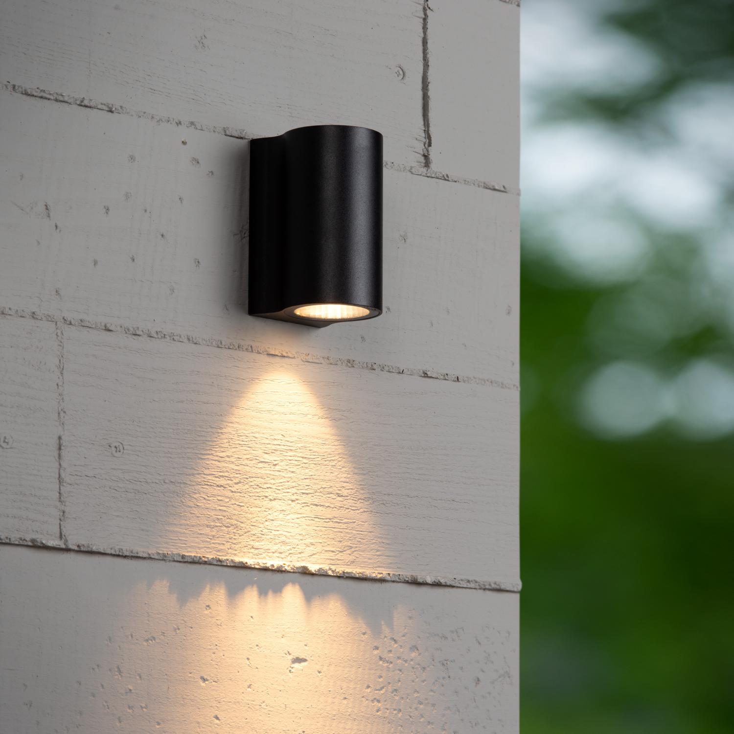 AKRA - Wandlamp Binnen/Buiten - LED - 1x6W 2700K - IP54 - Zwart