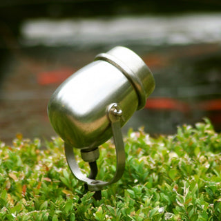 Spot de sol d'extérieur Micro ON PIN, nickel brossé