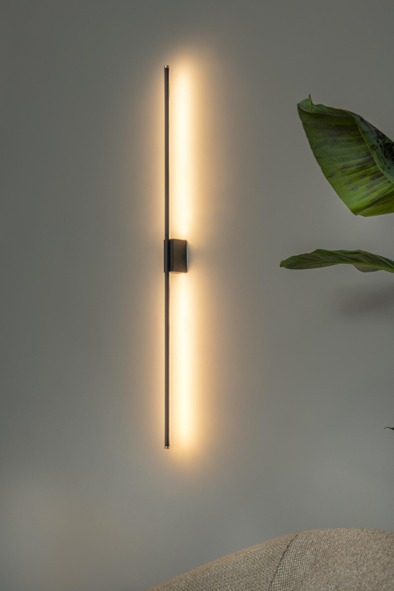 MARNIK - Wandlamp - LED Dimb. - CCT - 1x18W 2700K/4000K - Handbewegingssensor - Zwart