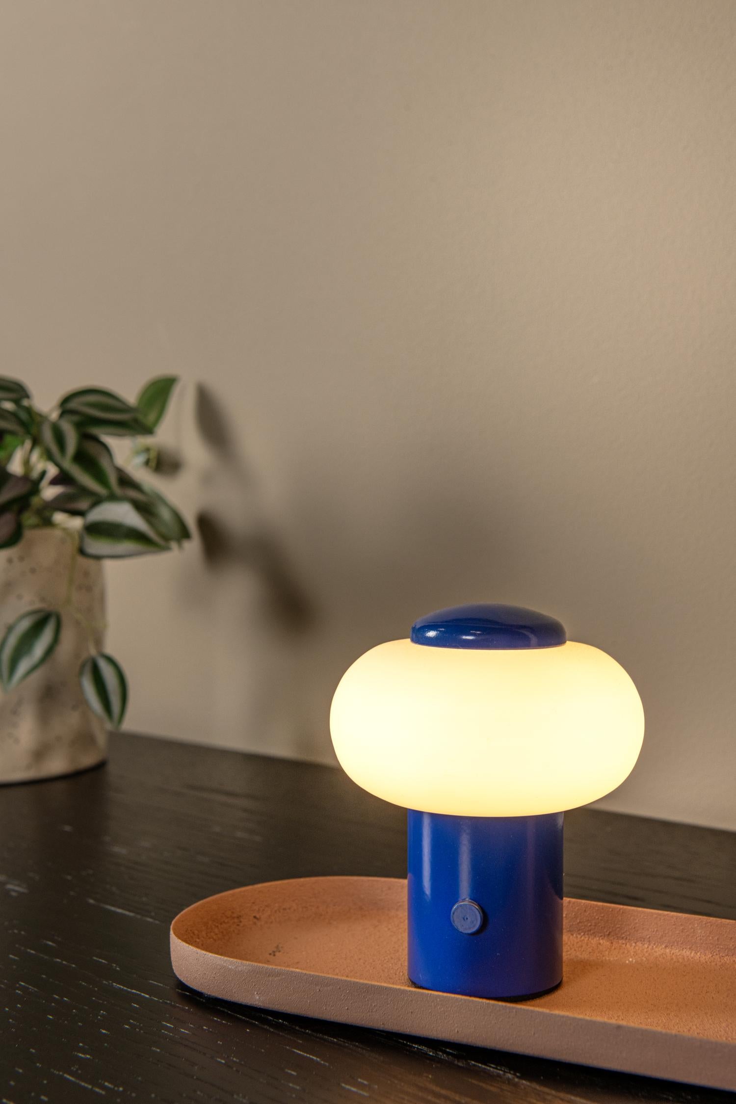 GUSTAV - Lampe de table rechargeable - Batterie/Pile - Ø 8 cm - LED Var. - 1x0,8W 2700K - Bleu | Essential