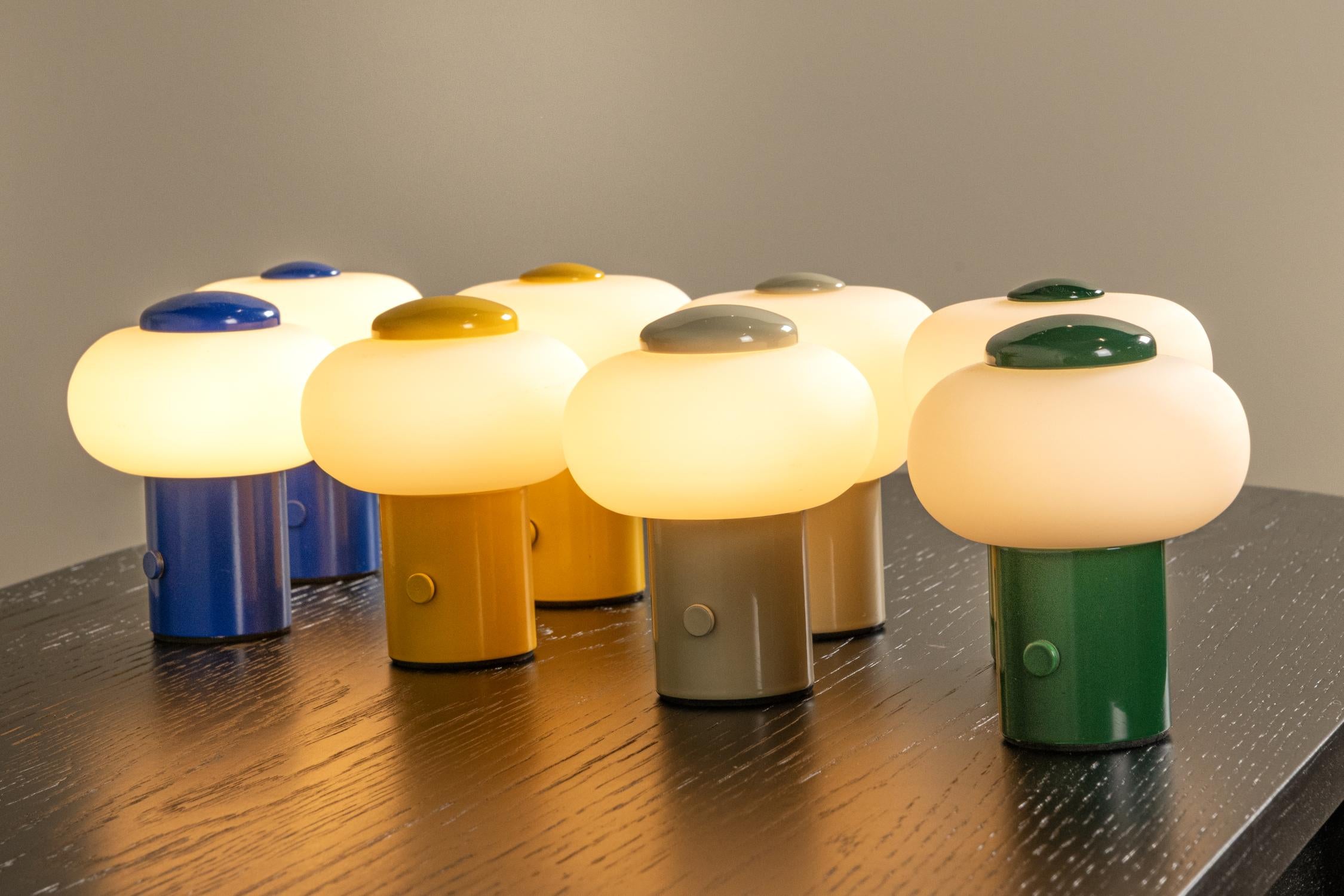 GUSTAV - Oplaadbare Tafellamp - Accu/Batterij - Ø 8 cm - LED Dimb. - 1x0,8W 2700K - Geel | Essential