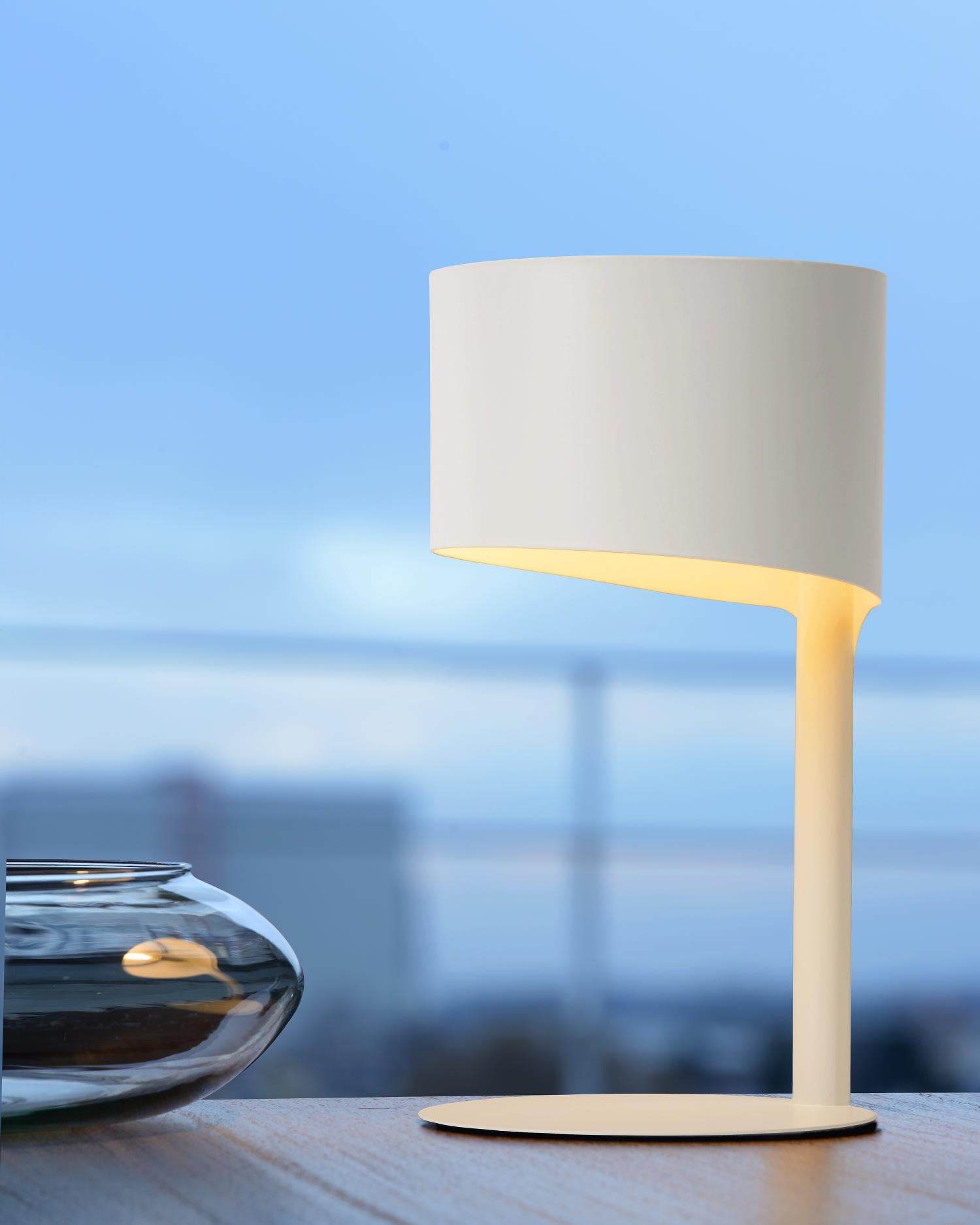 KNULLE - Table lamp - Ø 15 cm - 1xE14 - White