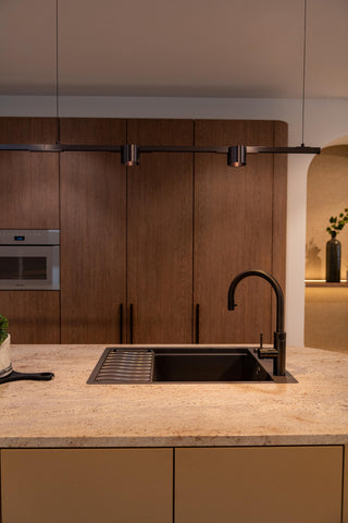 LINIAL LUX Track spotlight - 1-phase Track system / Smart track lighting - Smart - 48V Track - 1xLED - Matt black chrome