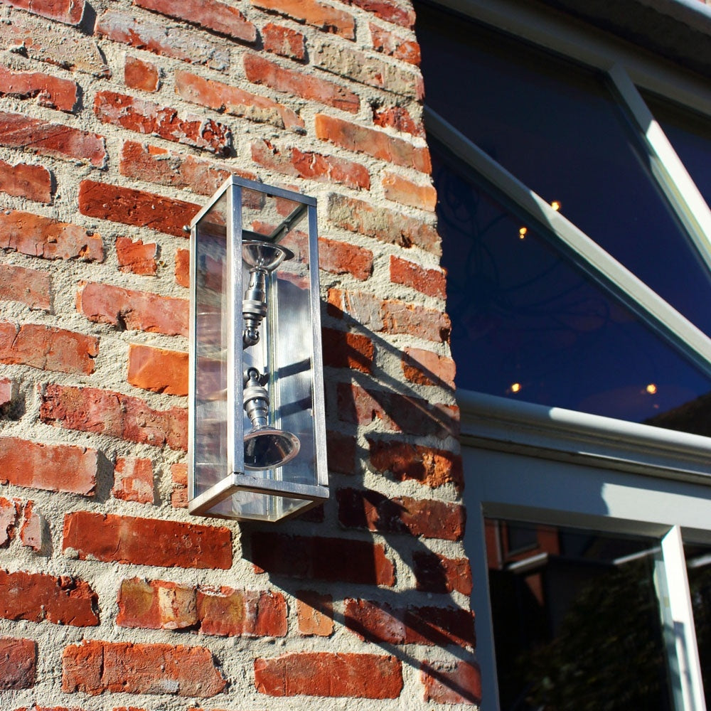 Wandlamp buiten Vitrine Up & Down, geborsteld nikkel