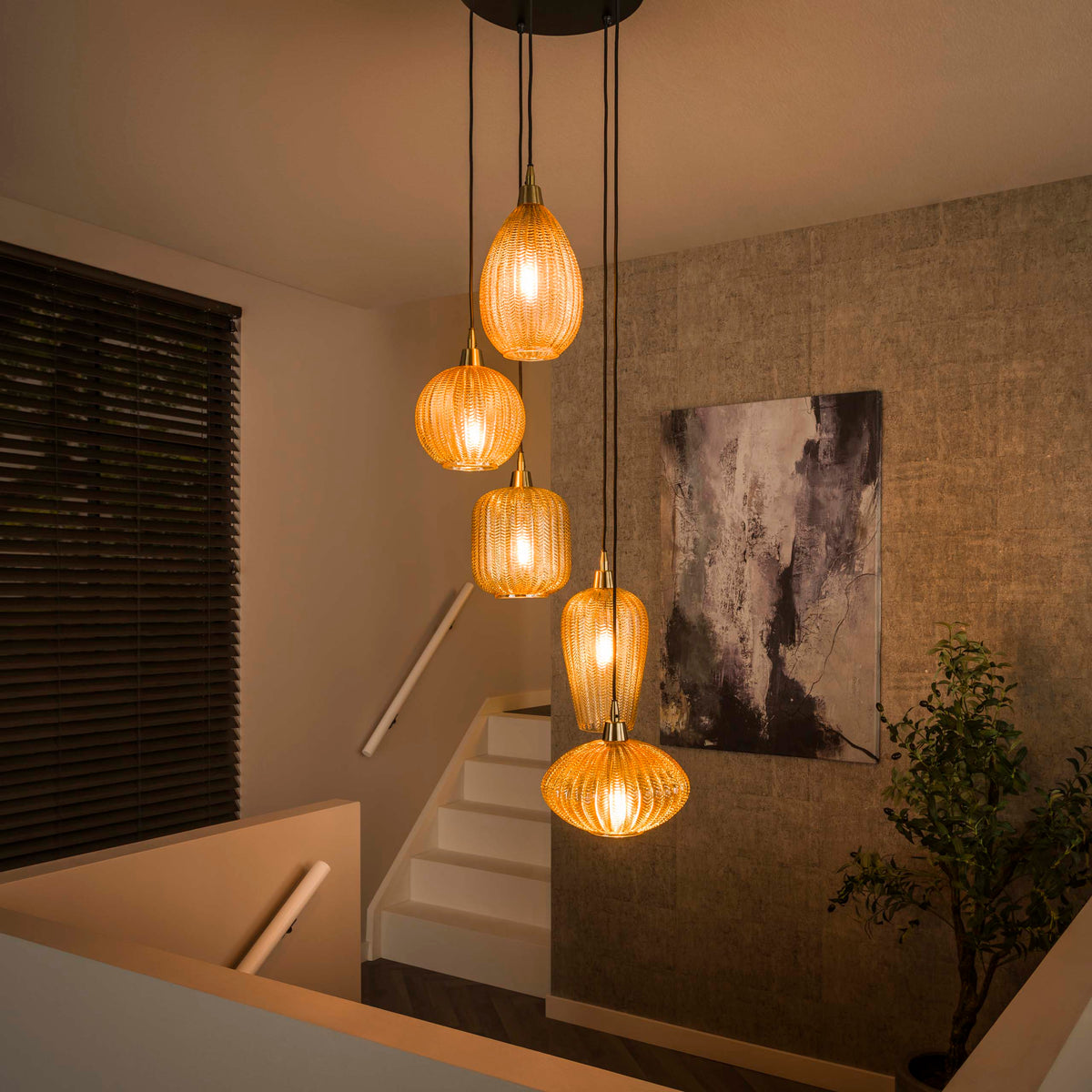 Pendant lamp V-Shape amber glass - 5-light, diameter 40 cm