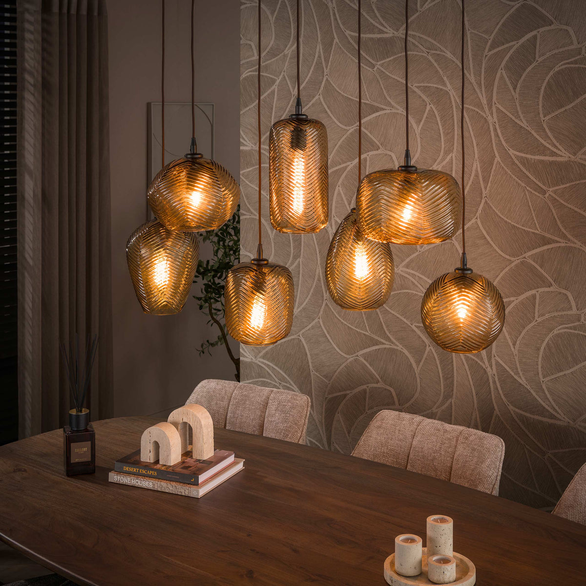 Pendant lamp Chevron smoke brown glass - 4+3-light, 96 cm wide