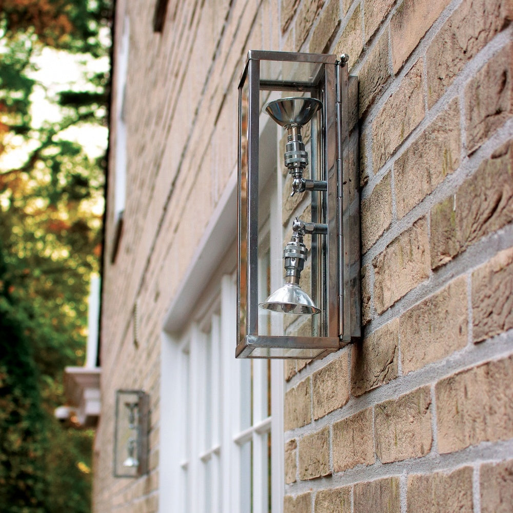 Wandlamp buiten Vitrine Up & Down, geborsteld nikkel