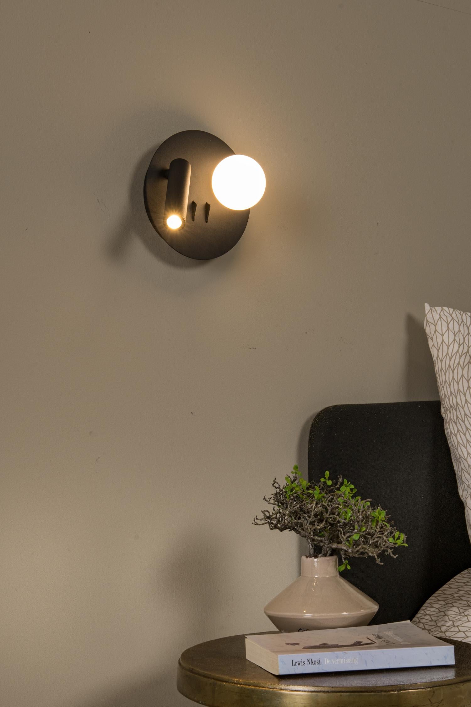 MATIZ - Bed light / Wall light - Ø 16.5 cm - LED - 3000K - With USB charging point - Black