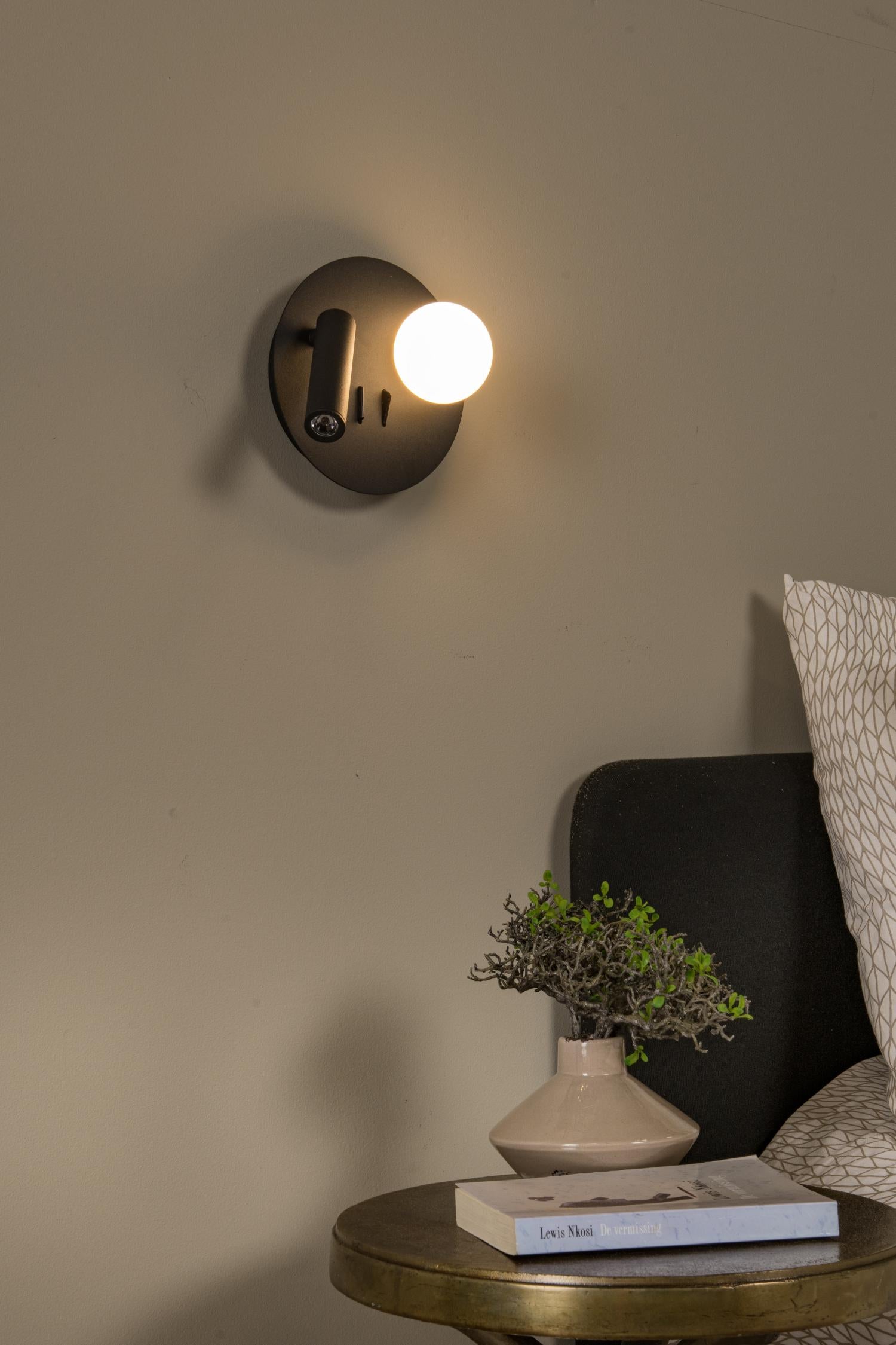 MATIZ - Bed light / Wall light - Ø 16.5 cm - LED - 3000K - With USB charging point - Black
