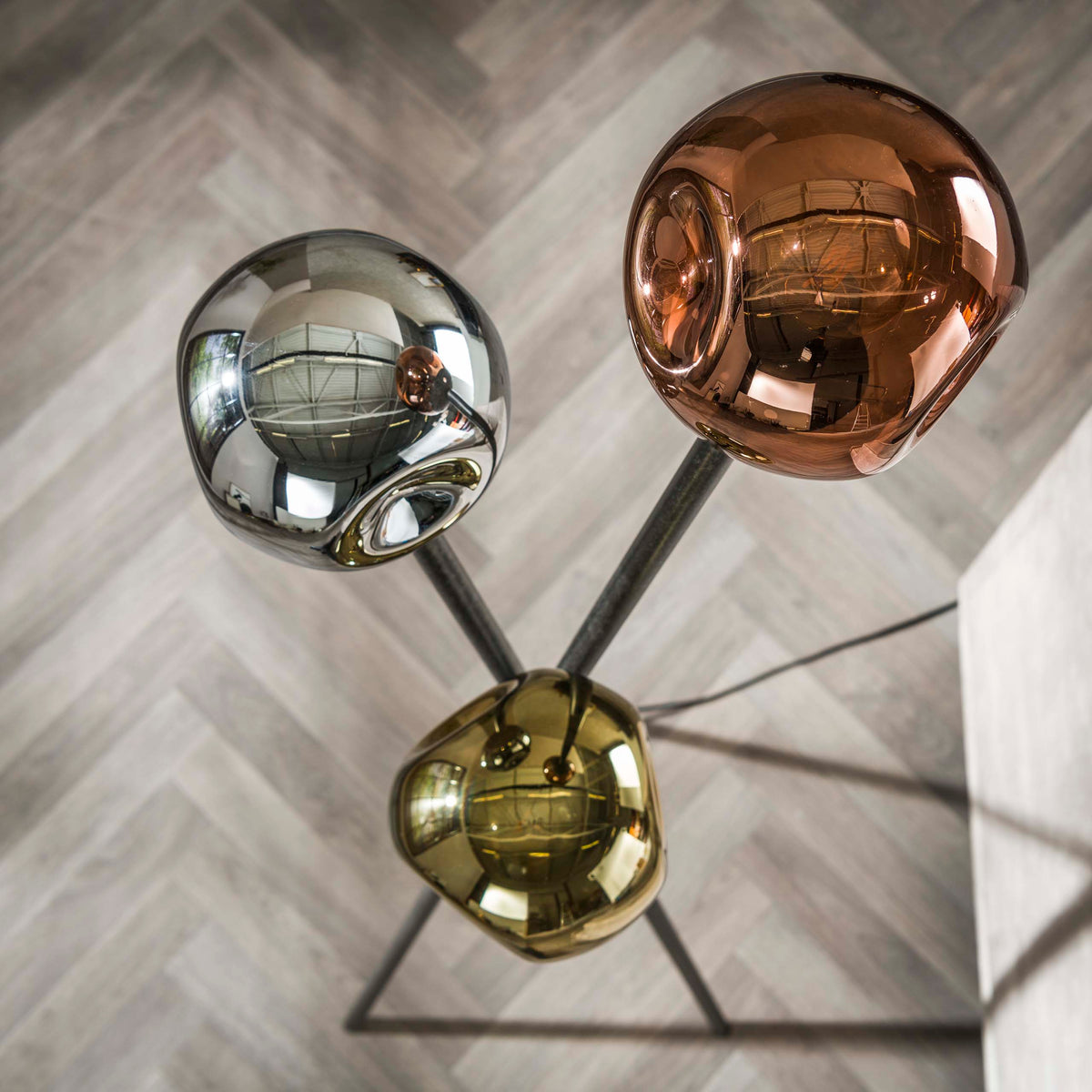 Floor lamp Molecule artic black - 3-light, 169 cm high