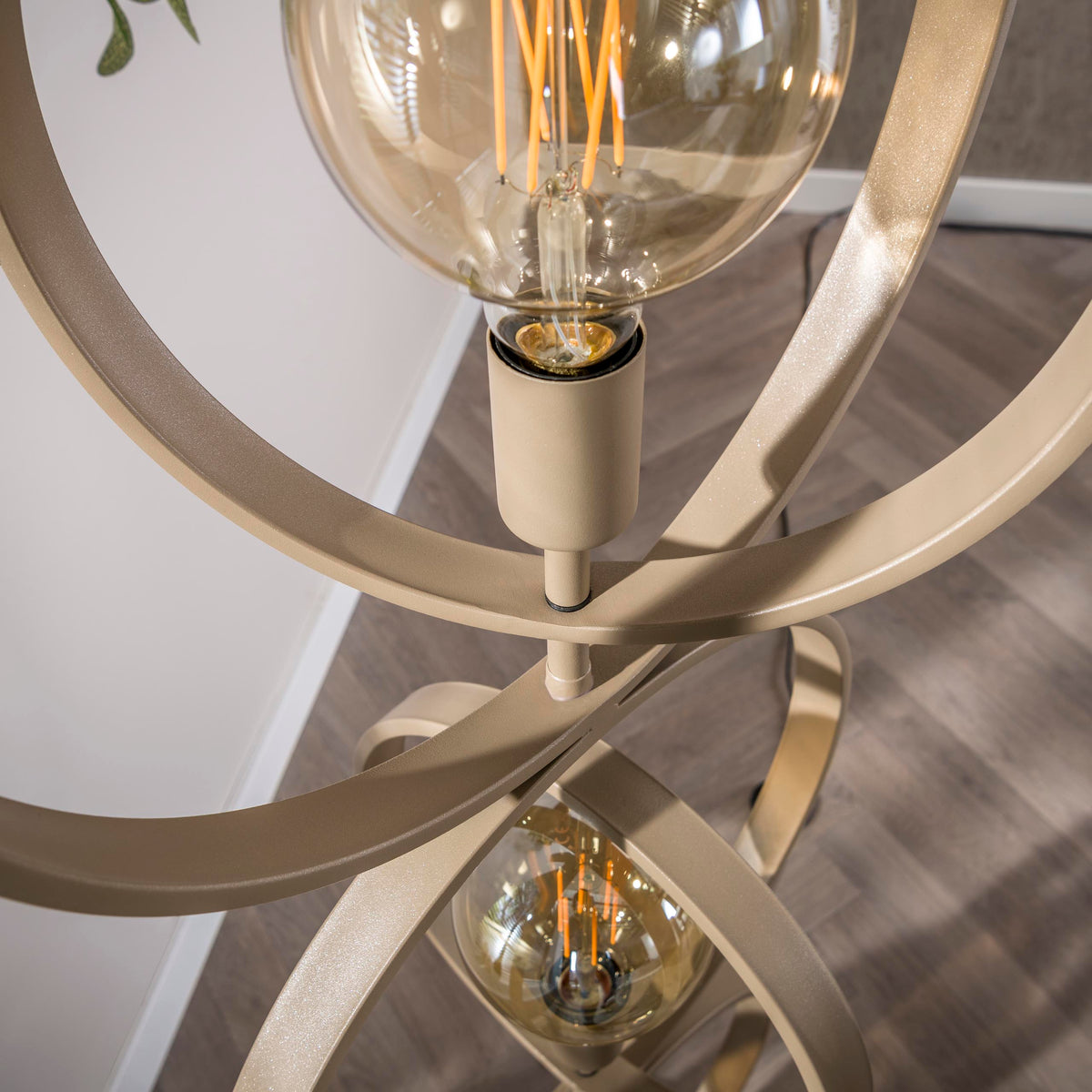 Vloerlamp Turn Around beige - 3-lichts, 124 cm hoog