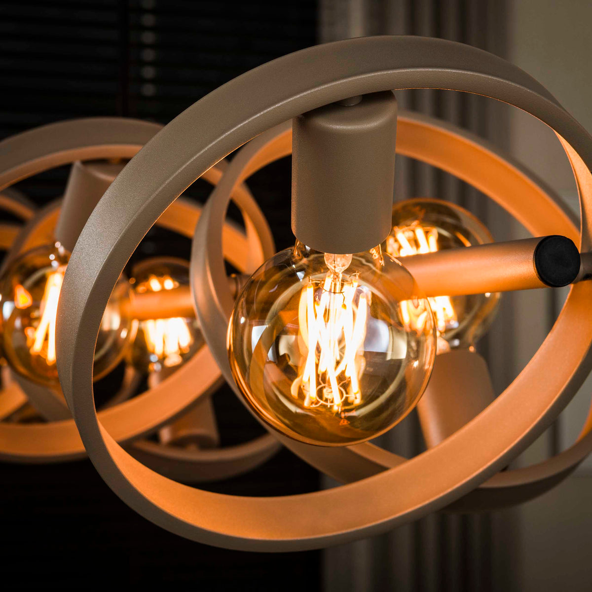 Suspension Hover beige - 8 lumières, largeur 160 cm