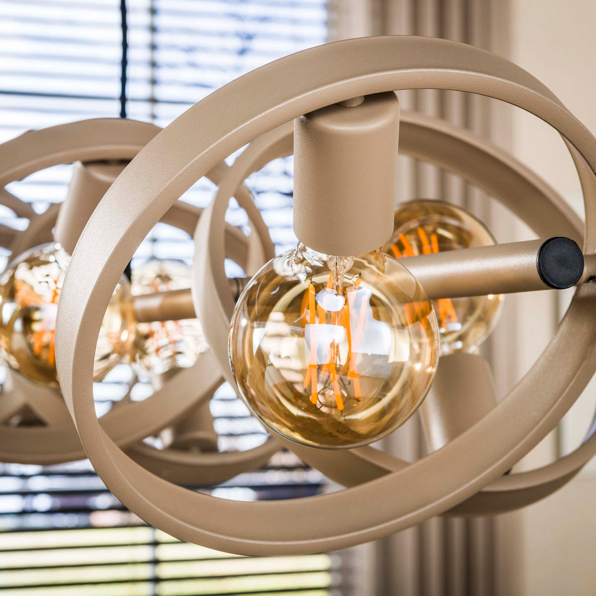 Suspension Hover beige - 8 lumières, largeur 160 cm