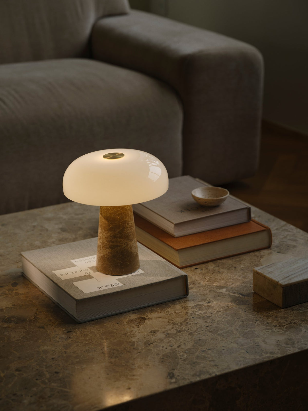 Design for The People Glossy Mini table lamp beige