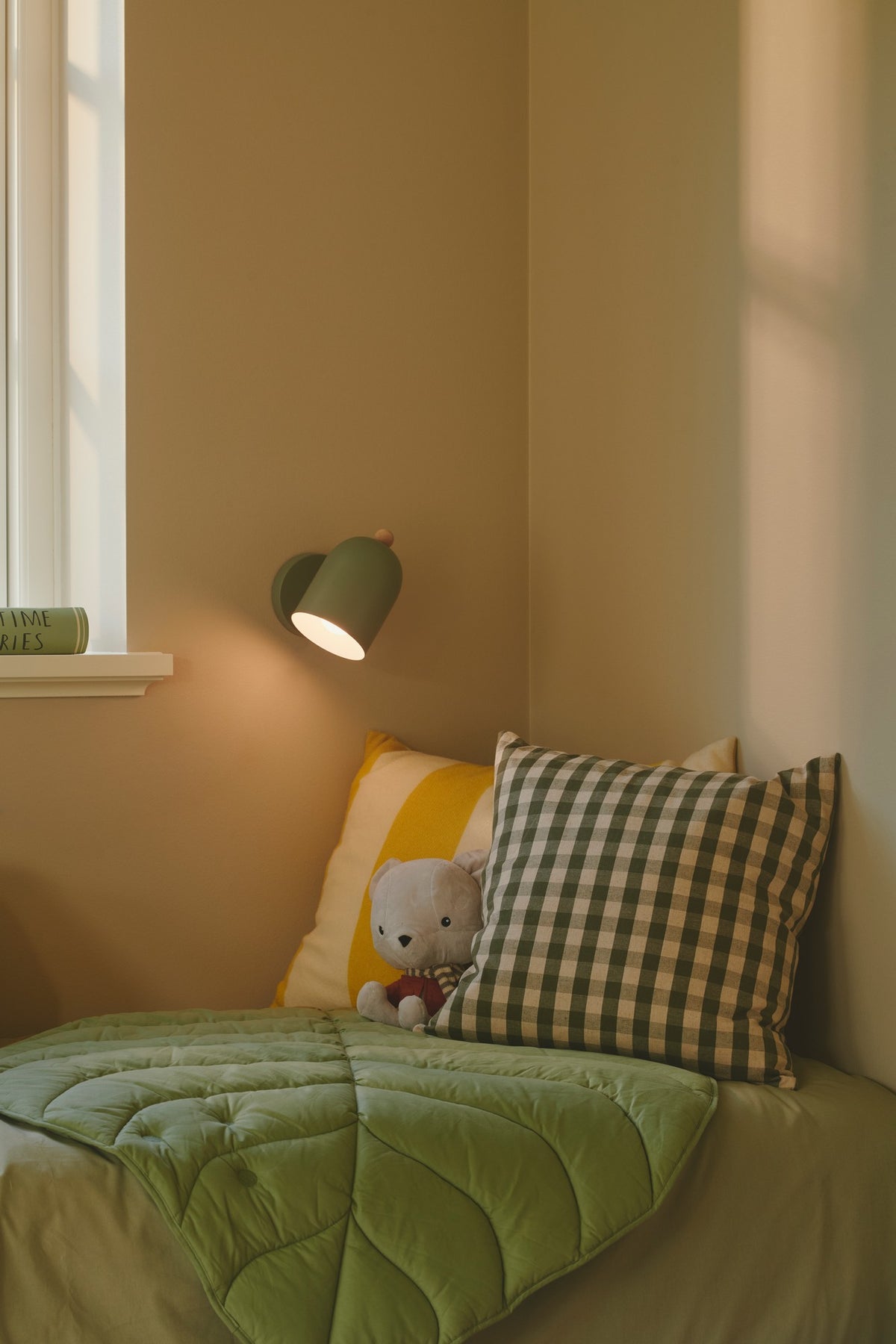 Nordlux Gaston wandlamp zachtgroen