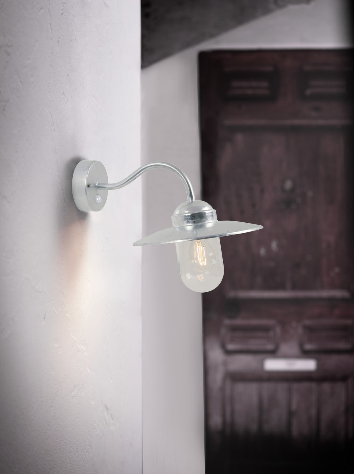 Nordlux Luxembourg Sensor wall light galvanised