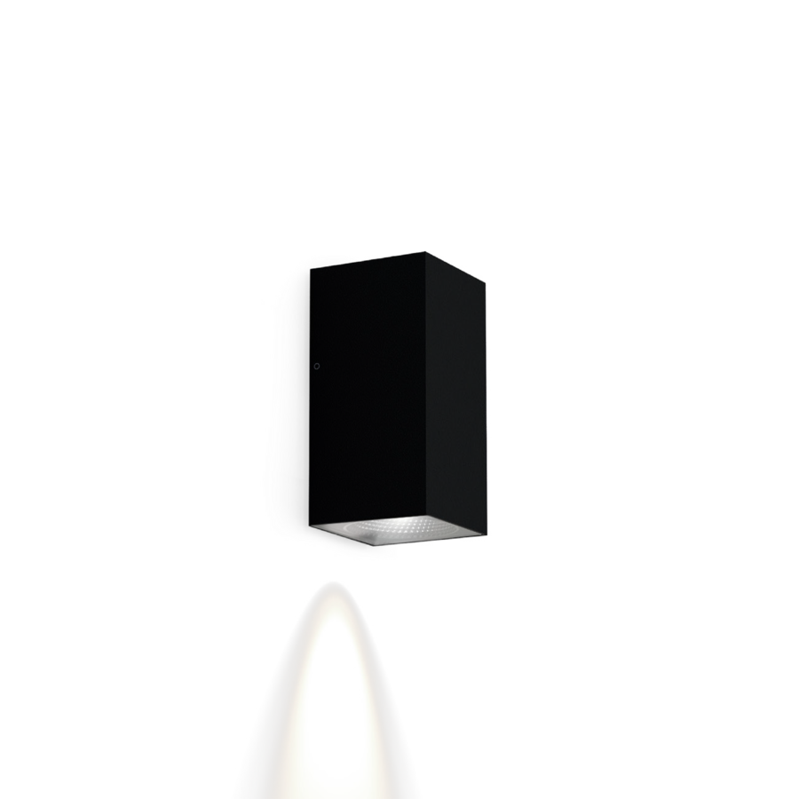 TRAIN 1.0 narrow outdoor wall light LED 3000K black