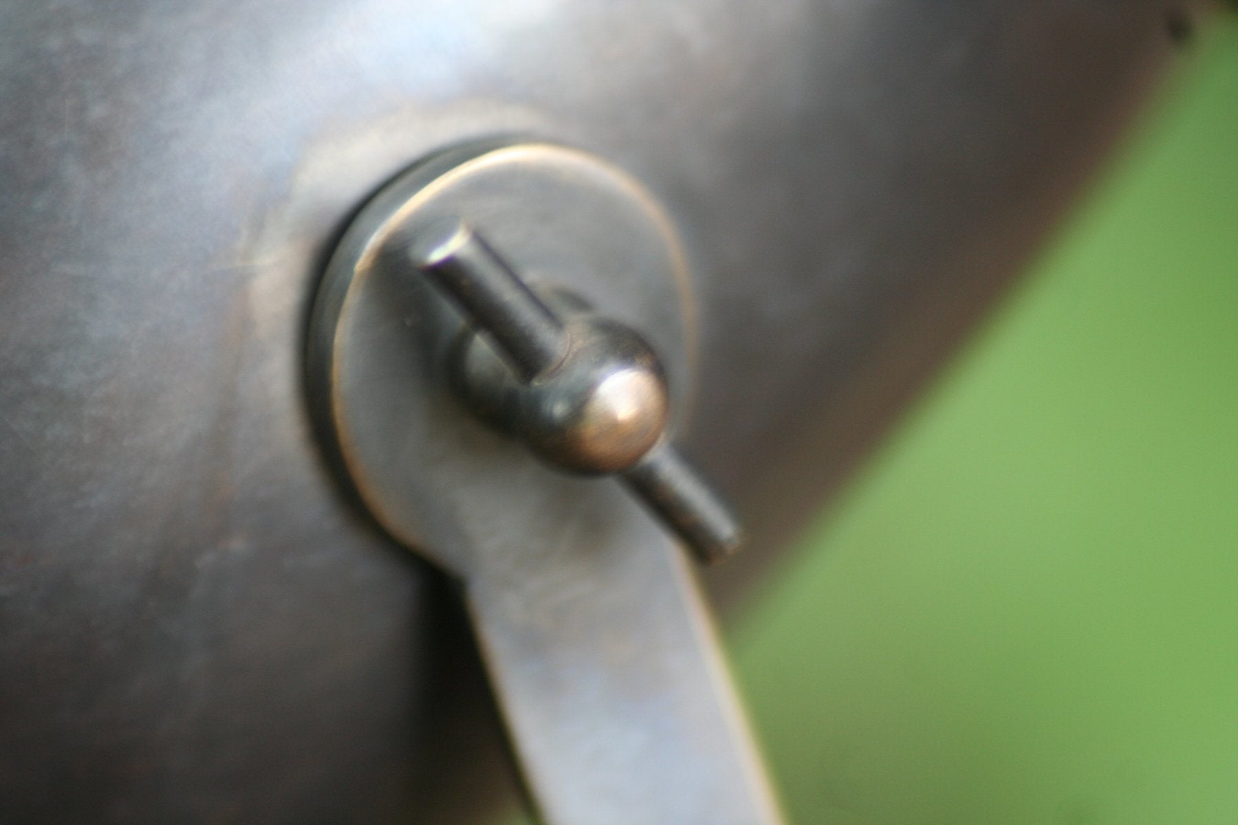 Spot de sol d'extérieur Micro ON PIN, nickel brossé