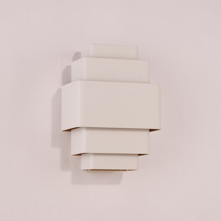 Wall lamp Layers